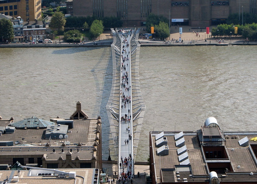 Millennium_Bridge_01